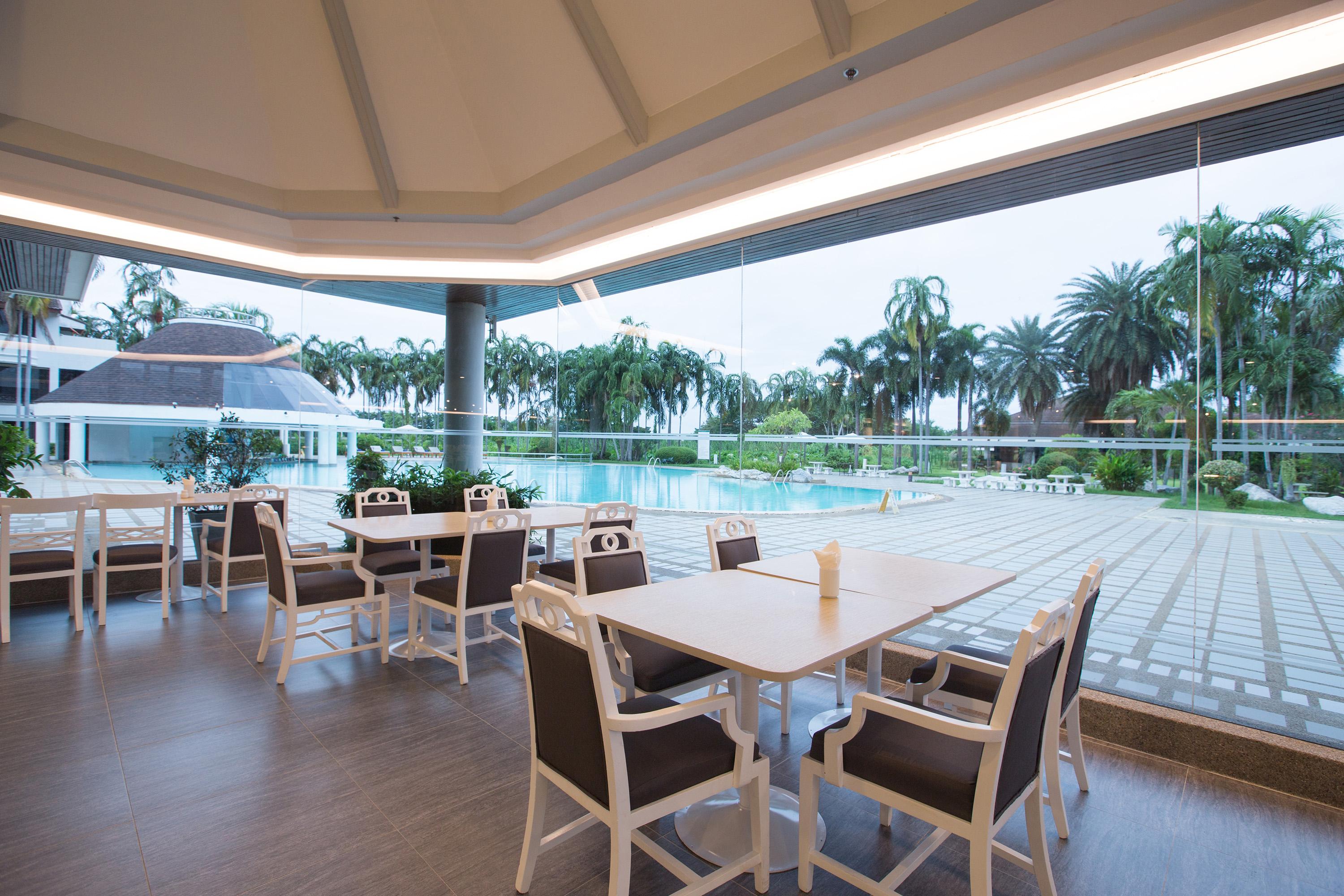 The Imperial Hotel & Convention Centre Phitsanulok Exteriör bild
